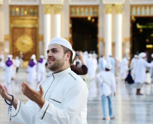 Arabic man Praying